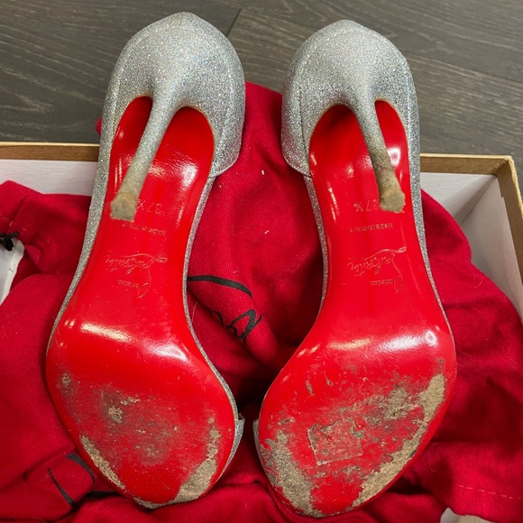 CHRISTIAN LOUBOUTIN Mini Glitter Helmour 100 Pumps - Picture 9 of 9